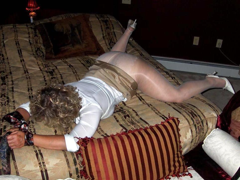 25P Pantyhose Bondage