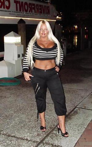 25P Curvy girls, Big tits and ass