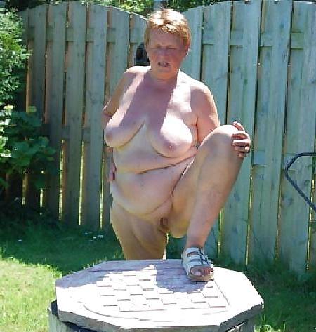 19P Saggy tits 21.