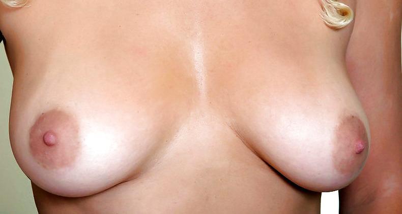 25P Boobs (by tm)