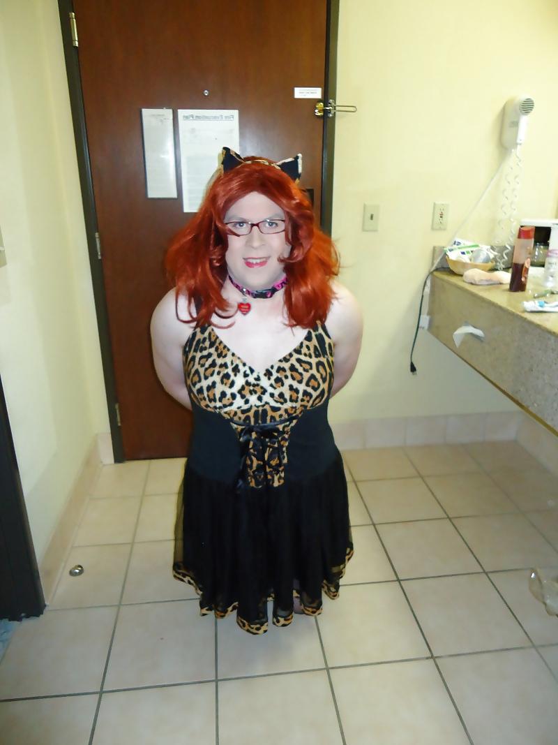 21P Maid and Kitty