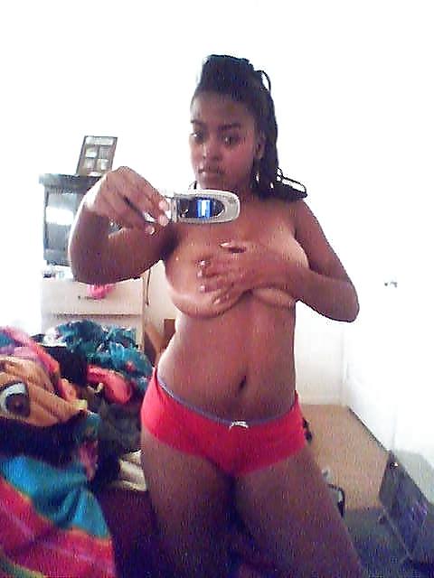 15P Big Tit Self Shot Ebony