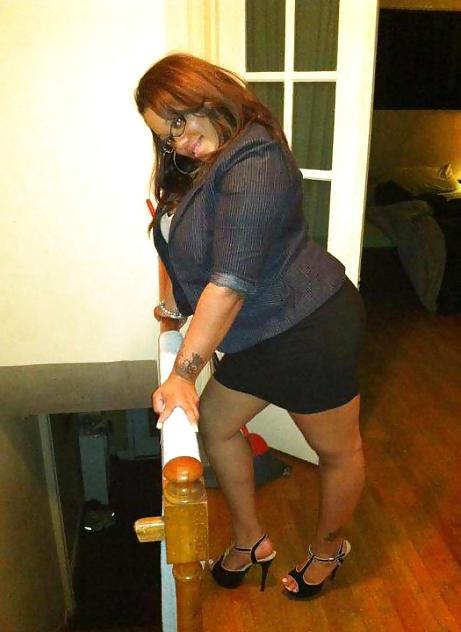 21P Hot ebony