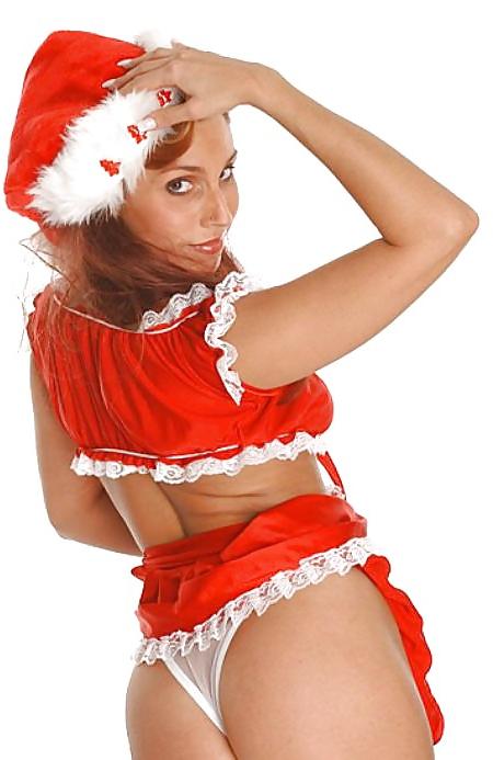25P Xmas Babes 7