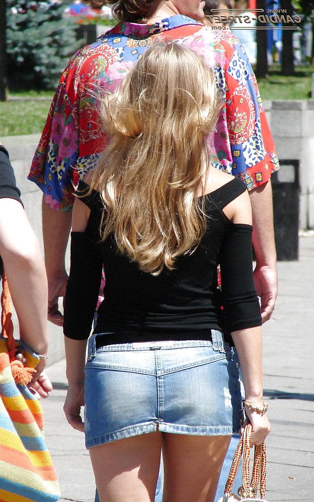 20P Street Babes No Nude