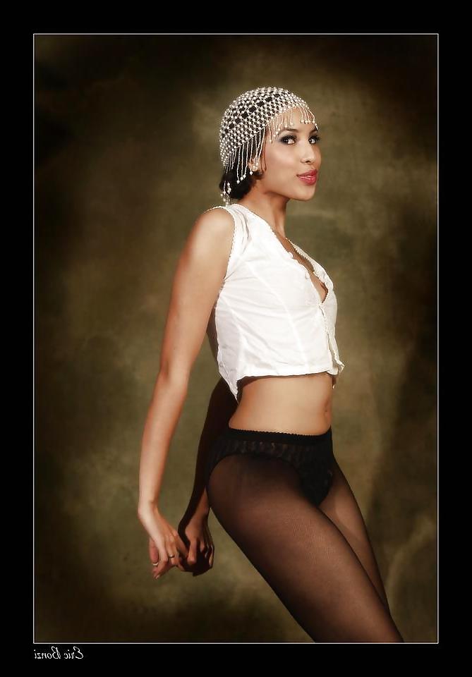 12P Actrice beurette qui font les putes
