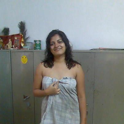 21P Beautiful Indian Girls 54 NON PORN-- By Sanjh