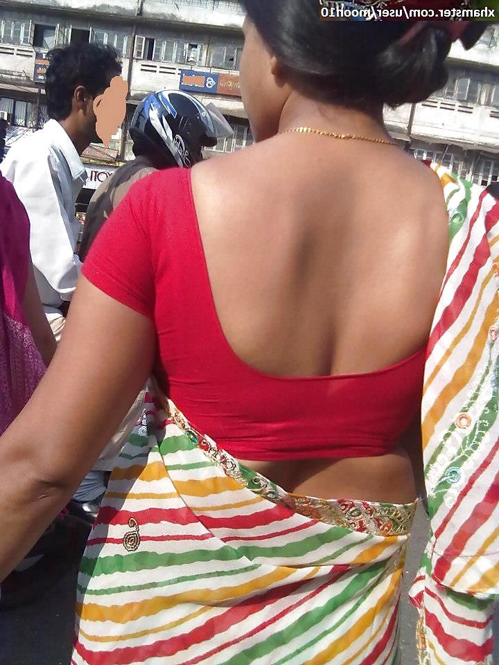 25P Indian women capture from streat 
