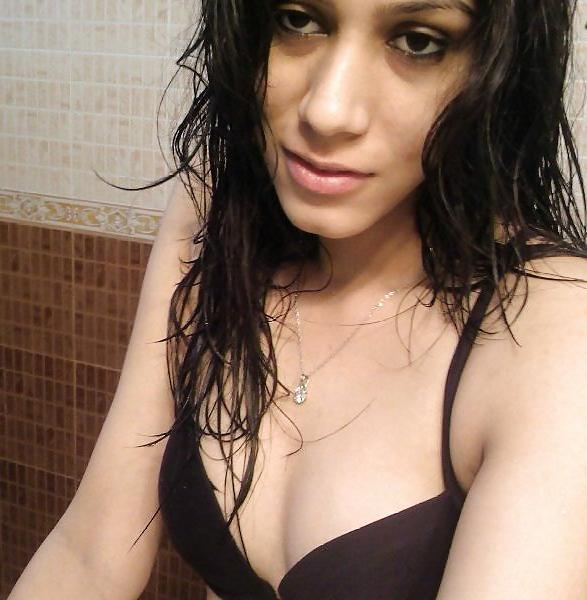 23P Indian girl (jansi)