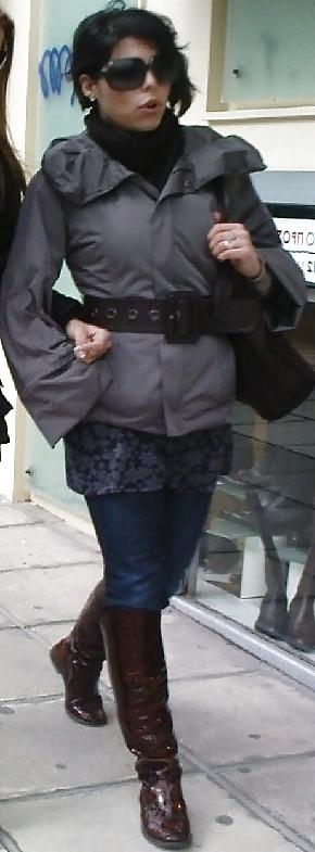 25P HORNY  GREEK  WOMEN  IN  BOOTS