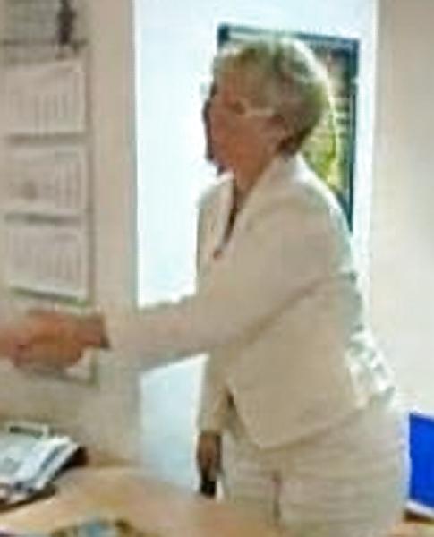25P 51y German Mature Doris (sorry for quality)