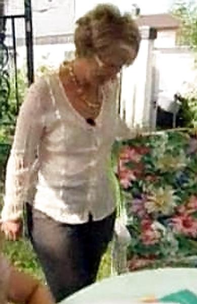25P 51y German Mature Doris (sorry for quality)