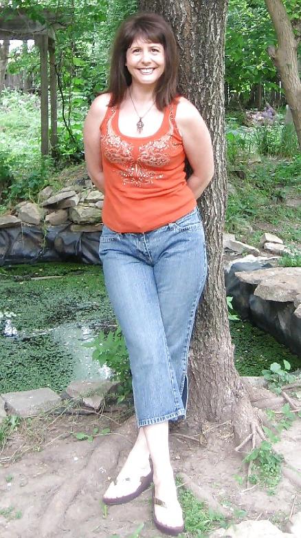 18P Sexy American Mom (non nude)