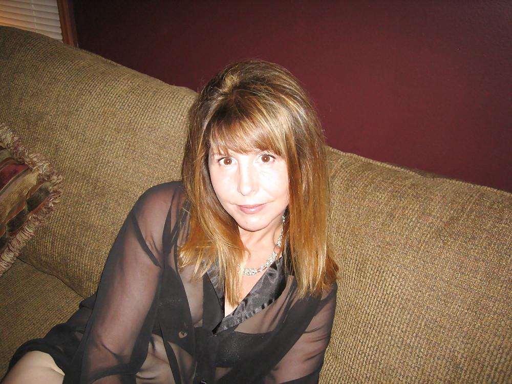 18P Sexy American Mom (non nude)