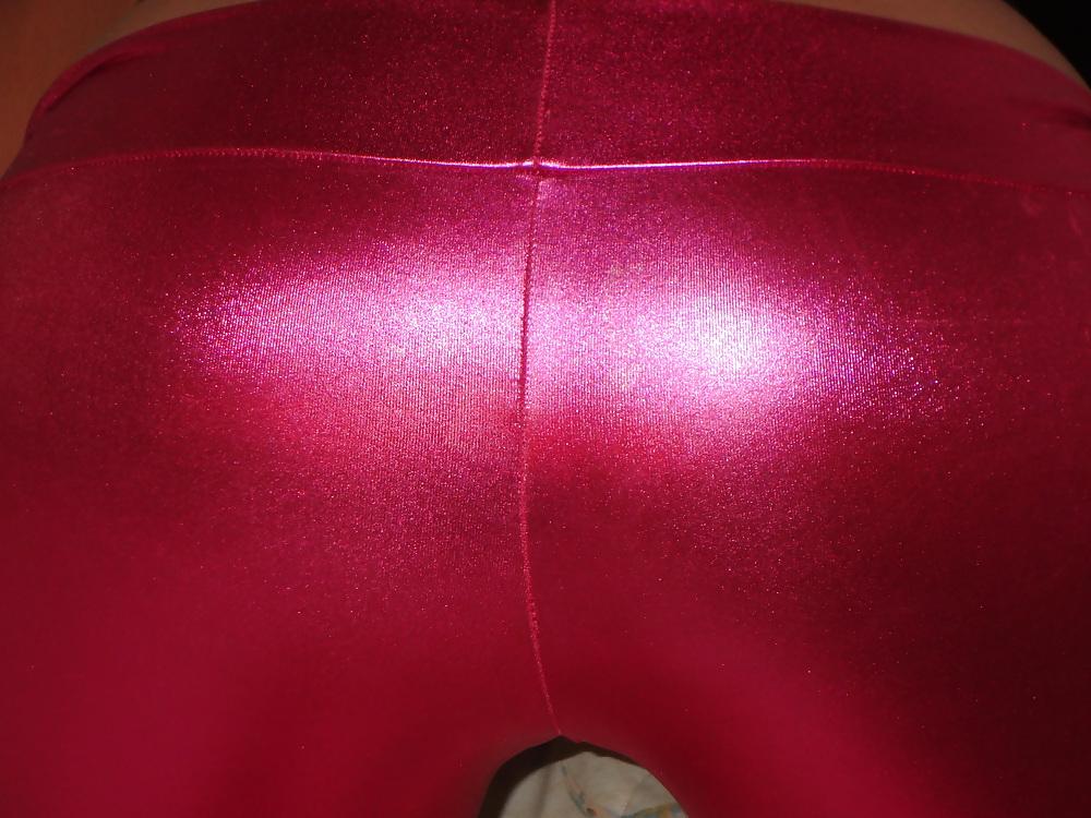 19P Shiny Pink Leggings.. Creampie