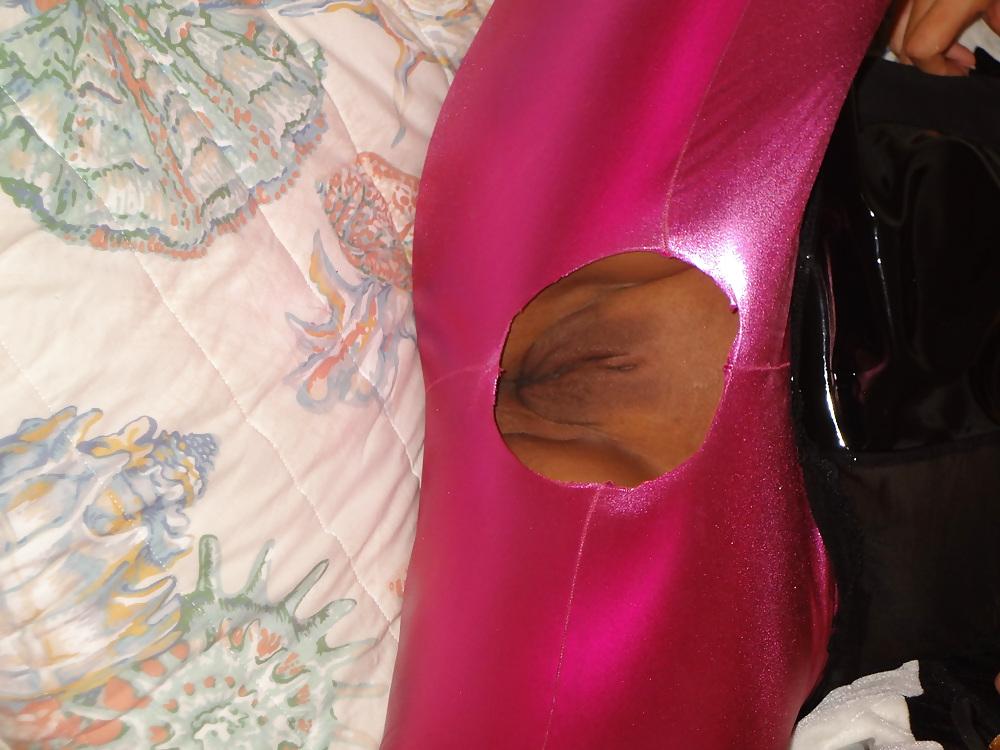 19P Shiny Pink Leggings.. Creampie