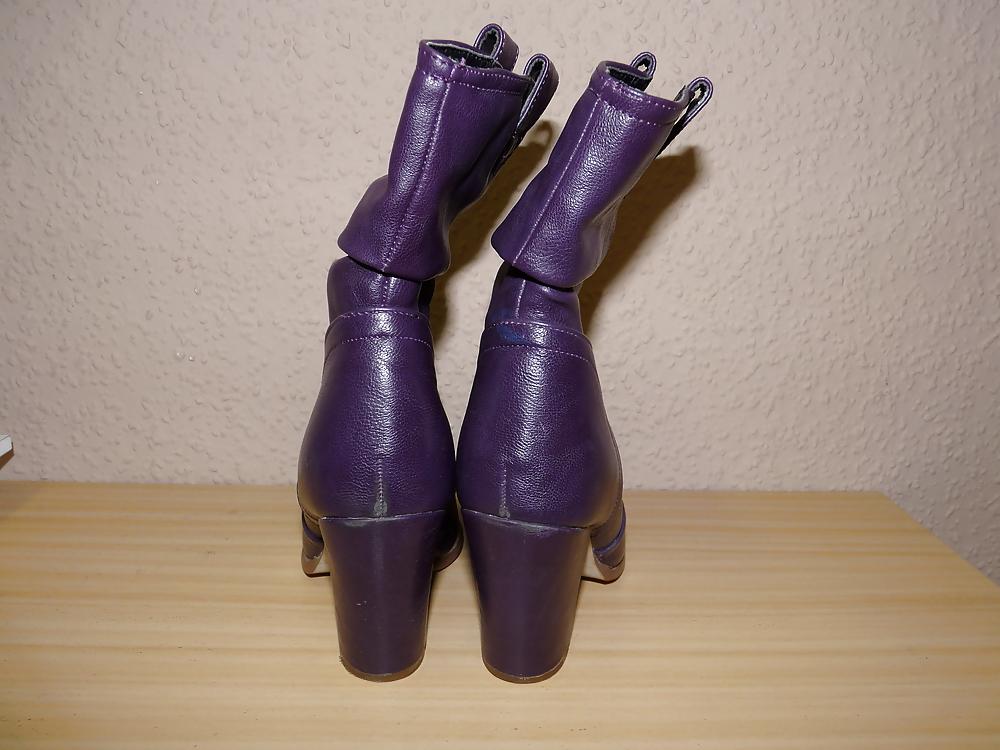 25P These shoes, heels and boots sell my wife