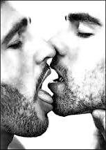25P Gay kiss! fucking hot!