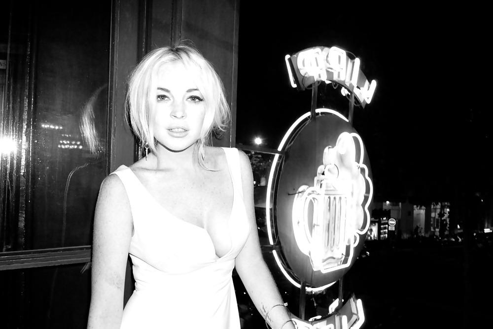 13P Lindsay Lohan ... White Photoshoot In White Dress