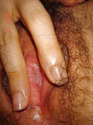 25P Malaysia Married Chinese Lady Masturbating 