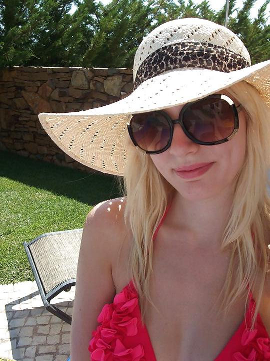 16P A couple more facebook girls