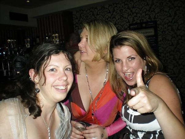 25P More sexy ladies! with big boobs.