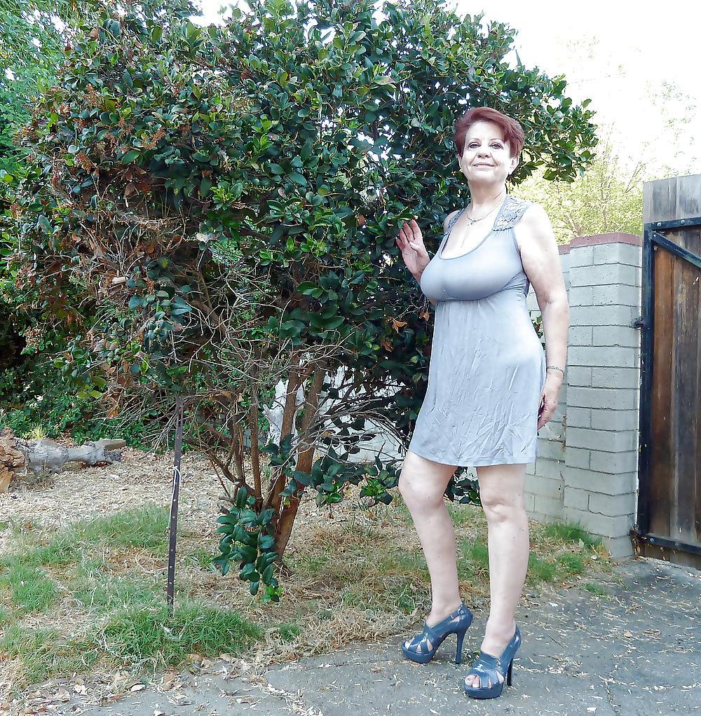 12P Big Breasted Saggy Granny