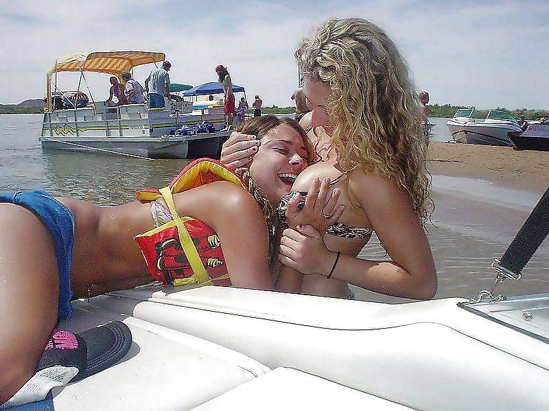 25P Babes & Boats 10