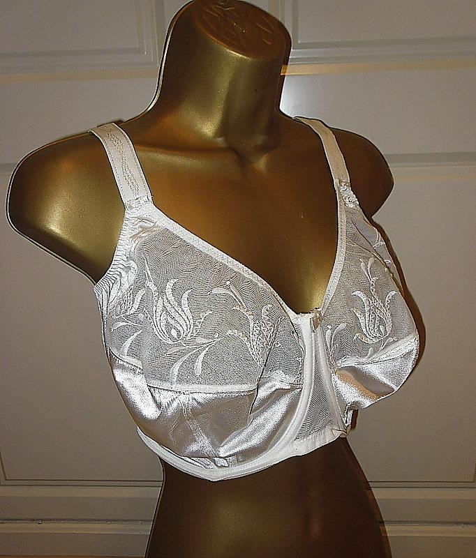 25P Big cup bra for mature woman