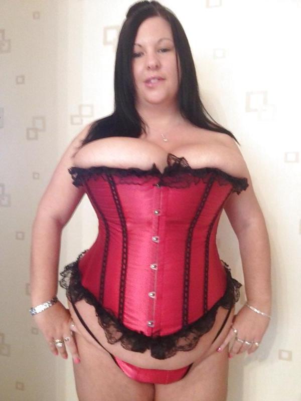 20P Huge Tits, Tight Tops 34