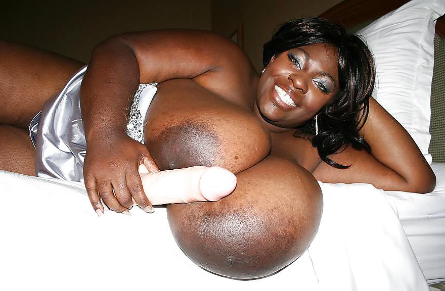 24P BIG EBONY JUGGS