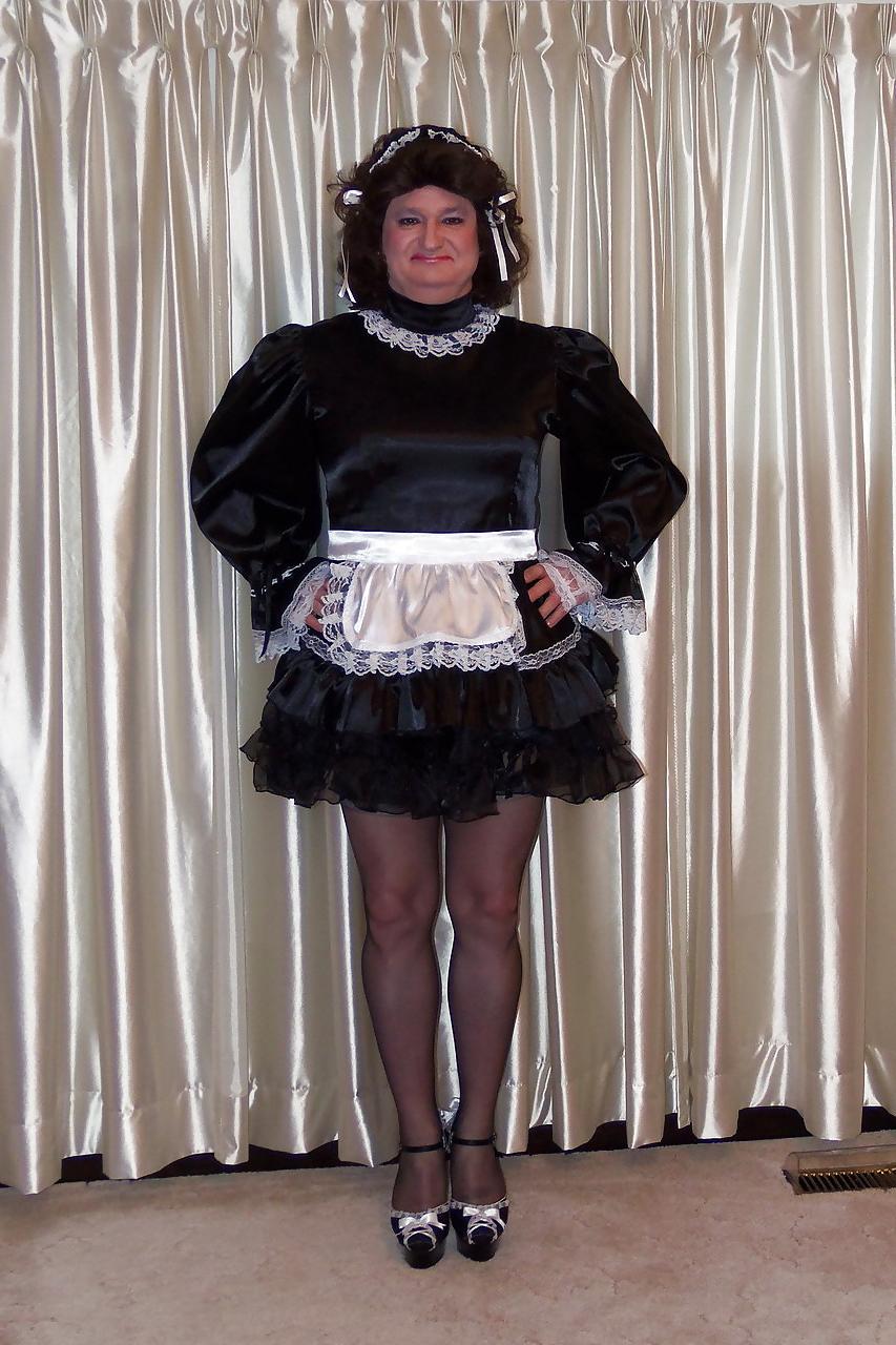 25P Das Sissy Maid