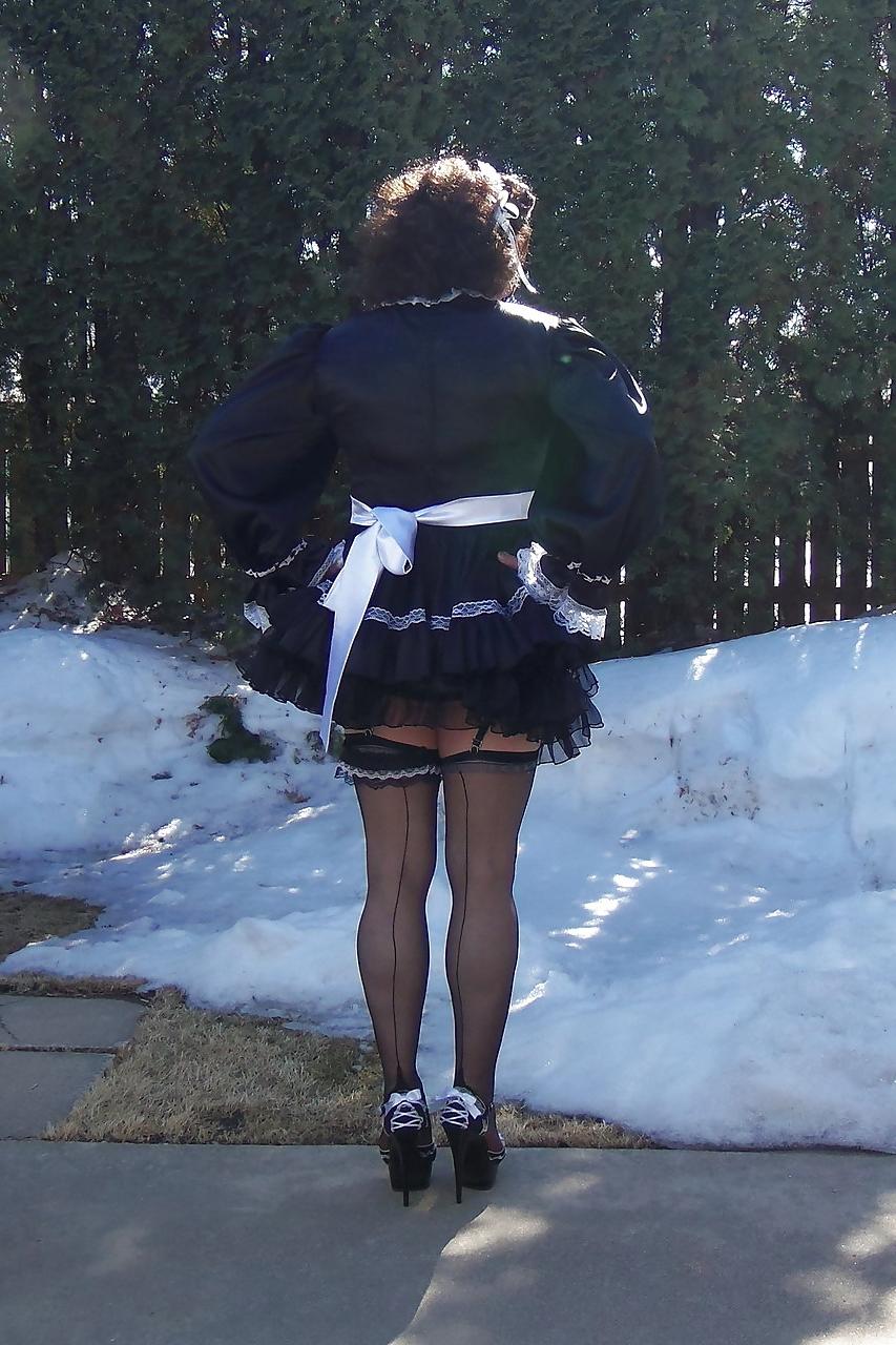 25P Das Sissy Maid