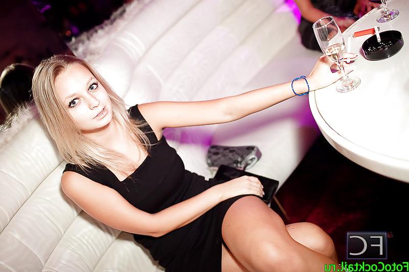 25P Smoking Babes 11