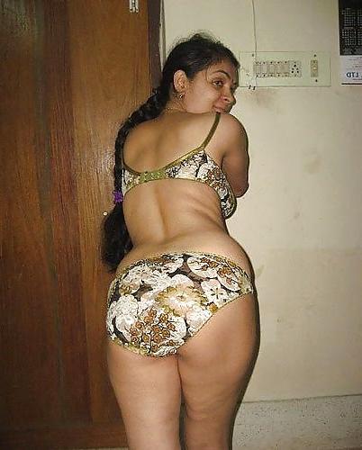 25P Indian aunty