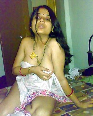 25P Indian aunty
