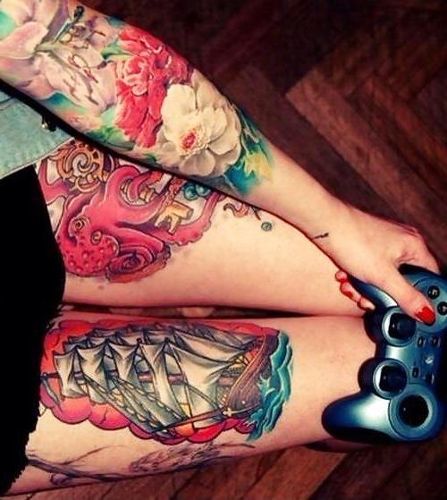 25P SEXY TATTOO BABES