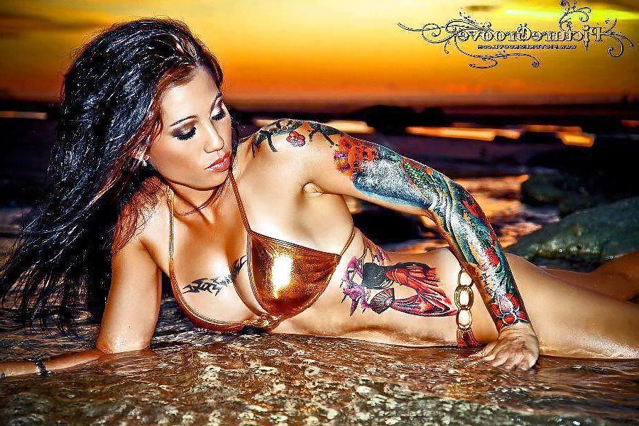 25P SEXY TATTOO BABES