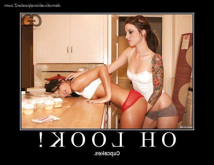 25P SEXY TATTOO BABES