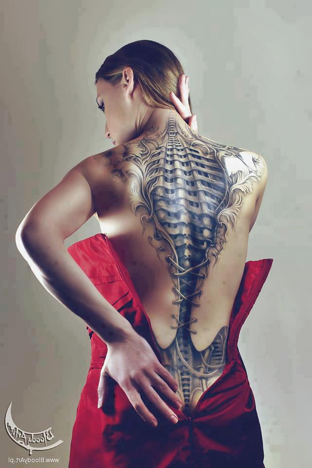 25P SEXY TATTOO BABES