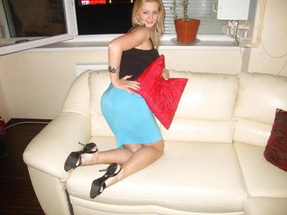21P Hungarian girl: Franciska