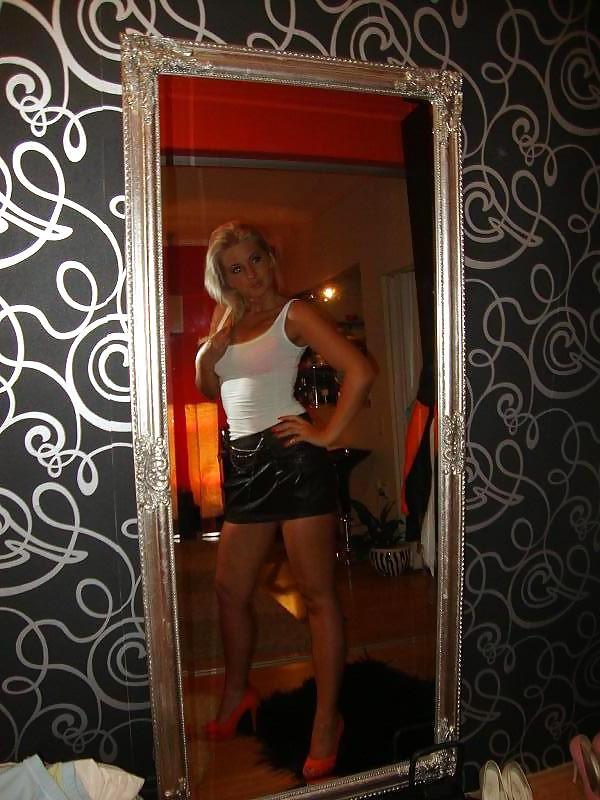 21P Hungarian girl: Franciska