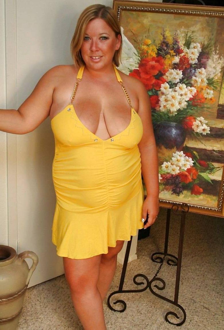 25P Nice Saggy Tits!