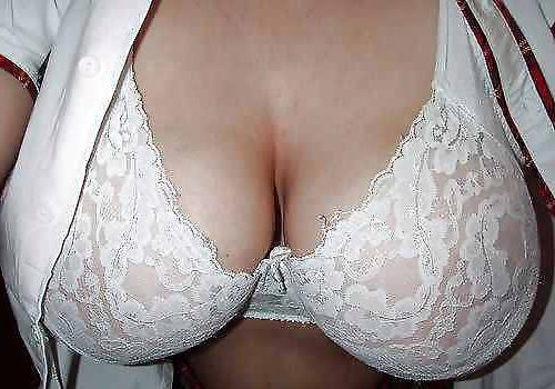 21P Big bras on mature women 4