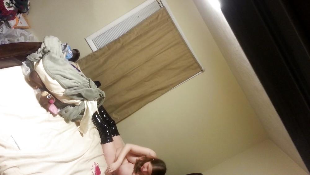 14P Wife fucking in thigh high boots.