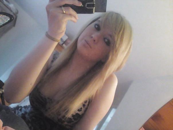 10P Altes Handy der Schwester