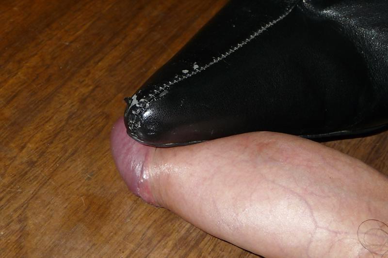18P Black boots and cock (4)
