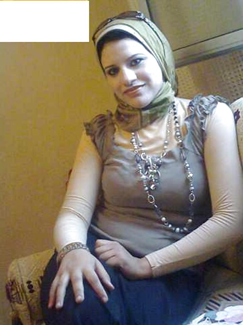 21P Arab.Hijab.Beurette 1