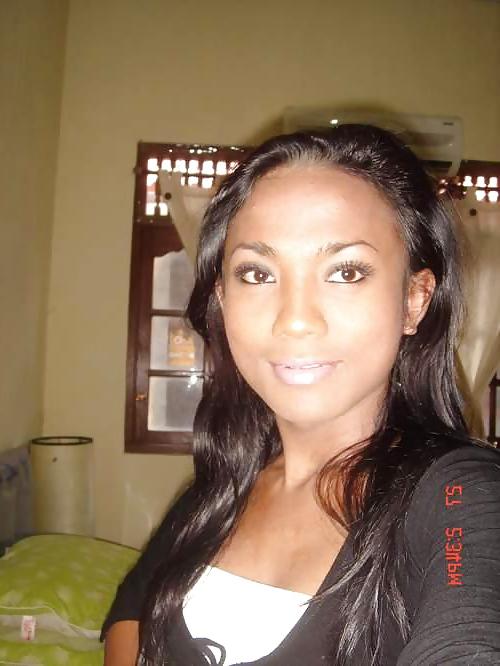 25P Indonesian Ladyboy Mary 2.part
