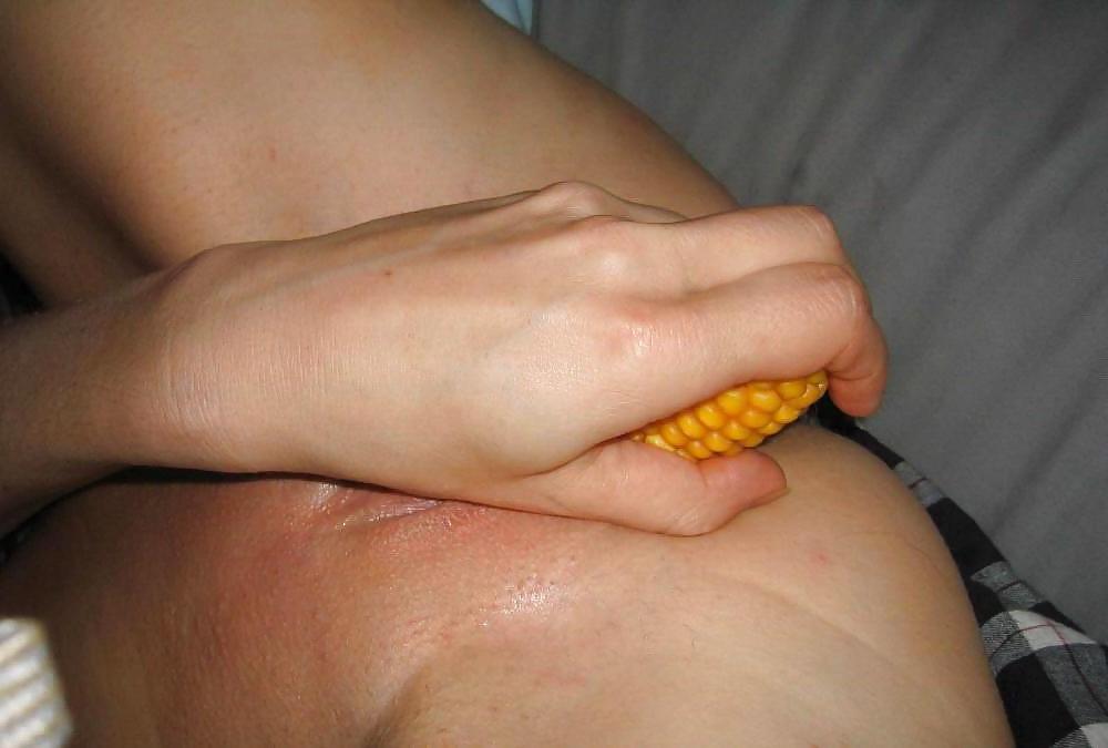 17P Busty Brunette Masturbating Outdoors